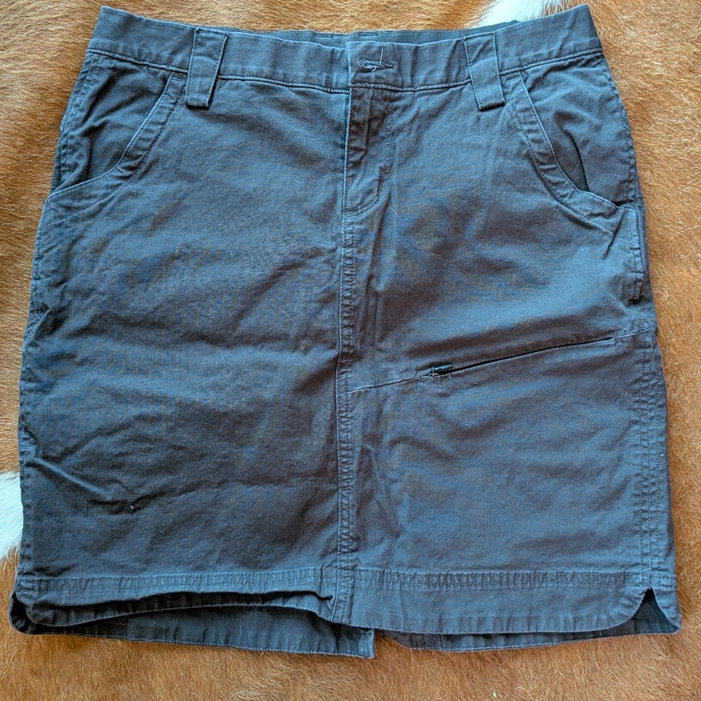 Women's Cargo Skort